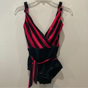 Vintage Sandcastle Red Stripped Hipster One Piece Women's Swimsuit Size 10